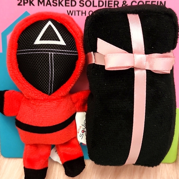 Brand New NETFLIX SQUID GAME 2 PACK CATNIP TOY - Picture 3 of 3